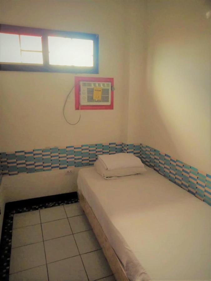 Bnt Inn Île de Mactan Extérieur photo