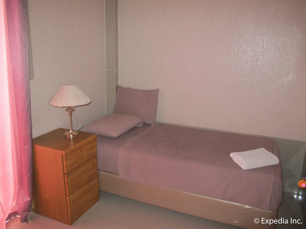Bnt Inn Île de Mactan Extérieur photo
